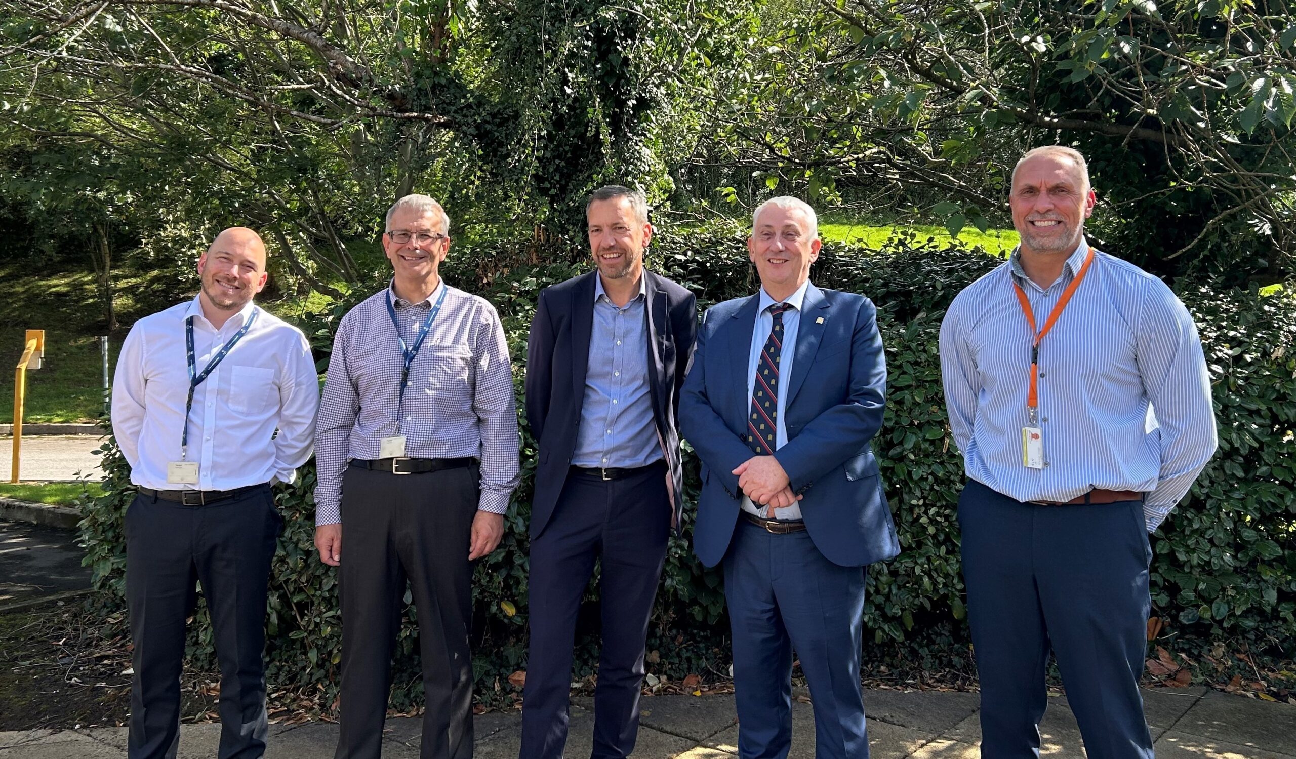 NIS Welcomes Sir Lindsay Hoyle MP - NIS Ltd